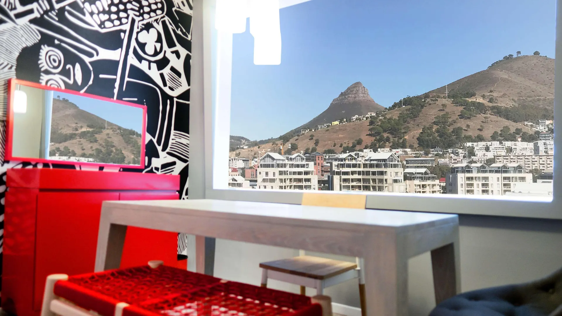 Radisson Red Hotel V&A Waterfront Cape Town