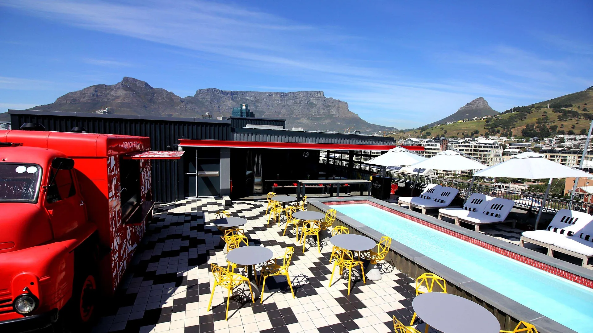 Radisson Red Hotel V&A Waterfront Cape Town