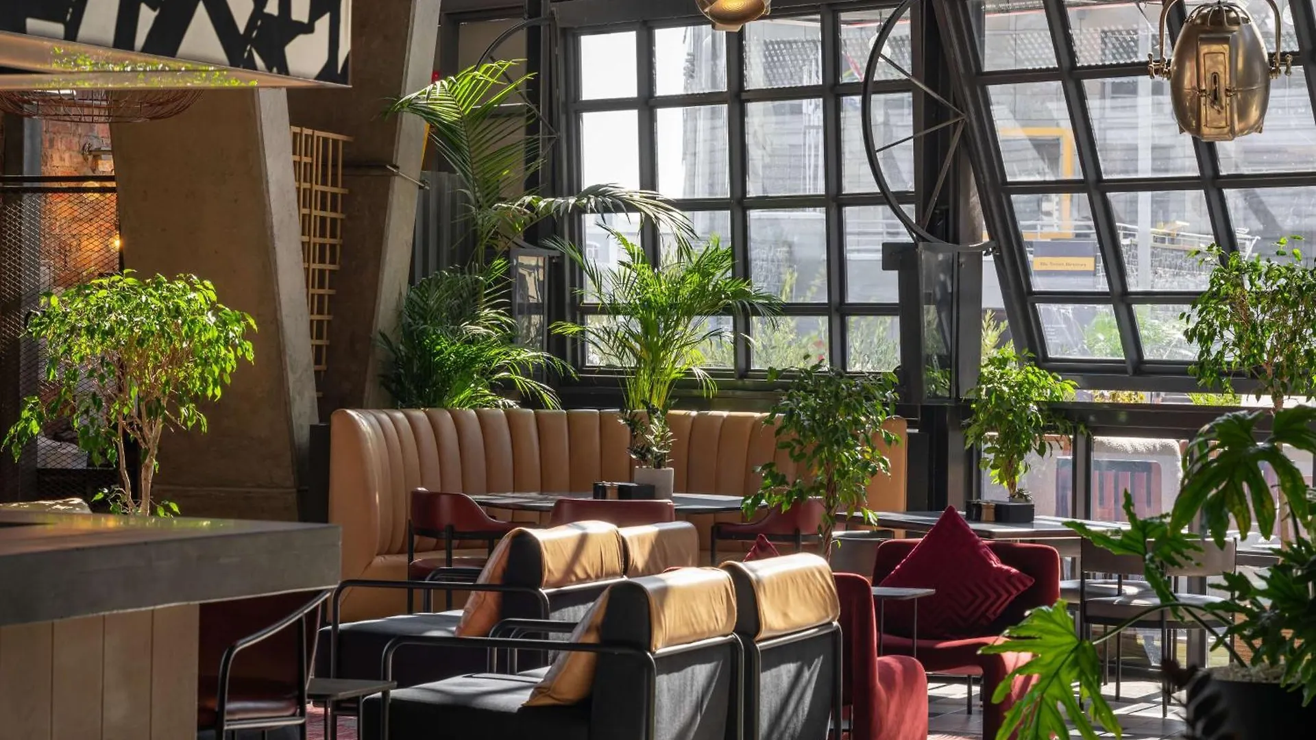 Radisson Red Hotel V&A Waterfront Cape Town