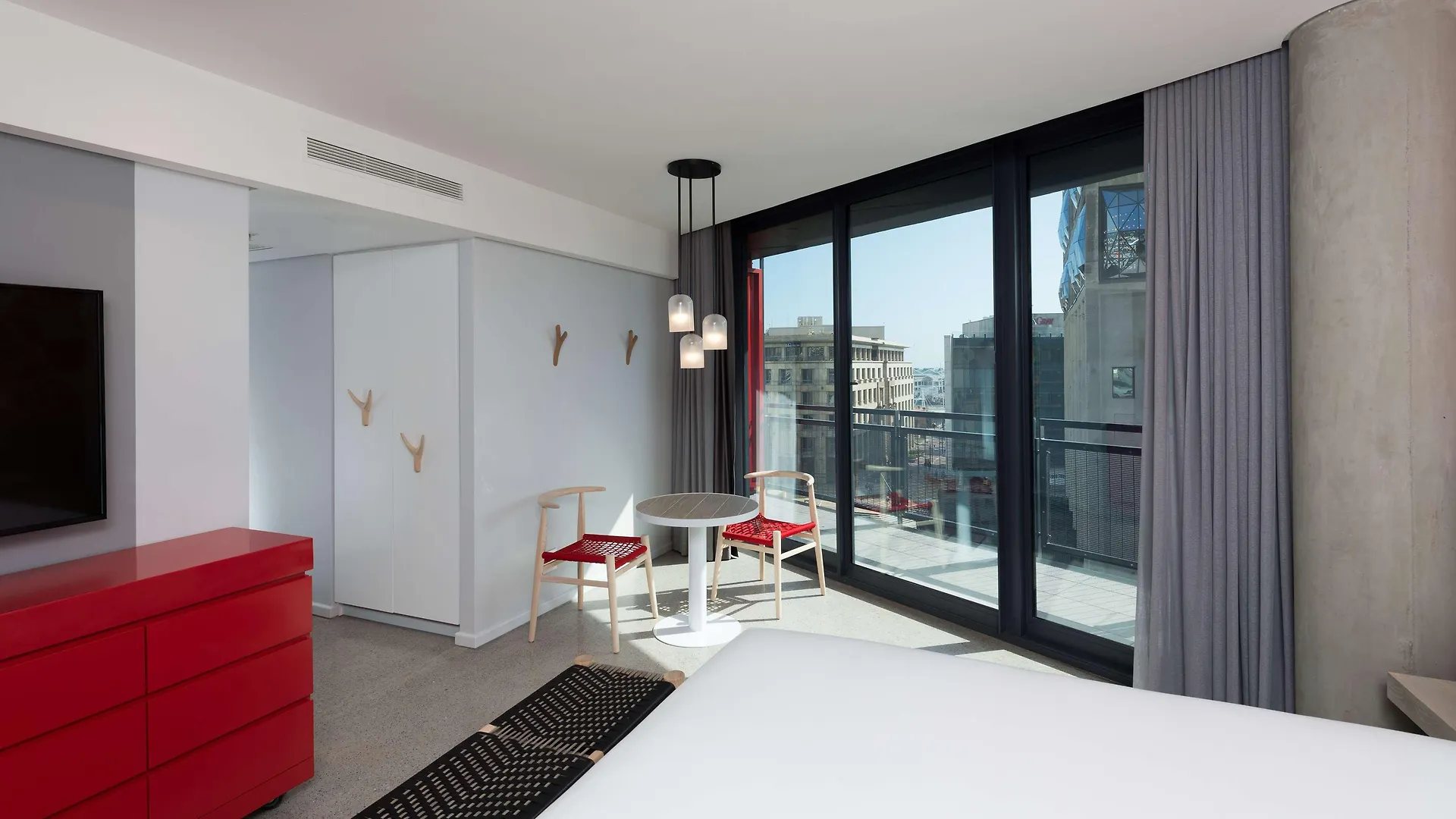 Radisson Red Hotel V&A Waterfront Cape Town
