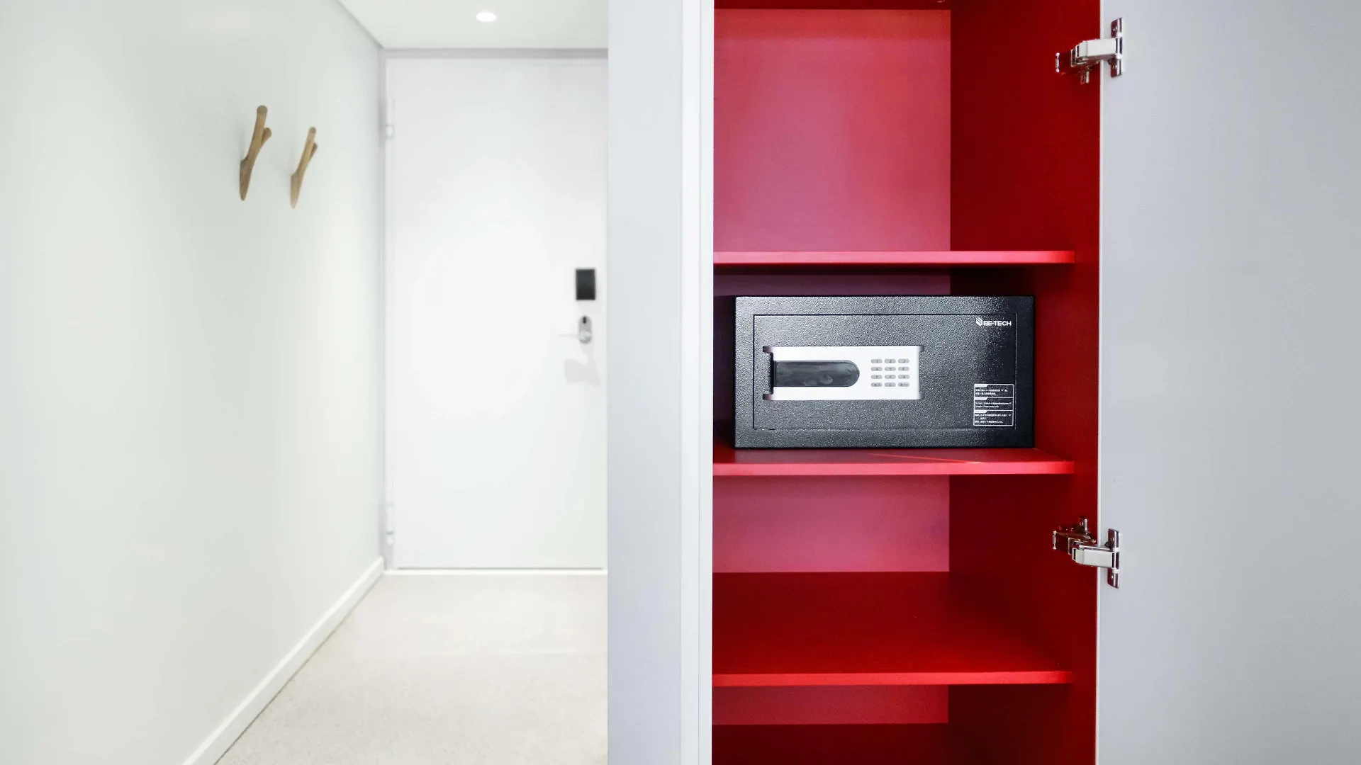 ***  Radisson Red Hotel V&A Waterfront Cape Town South Africa